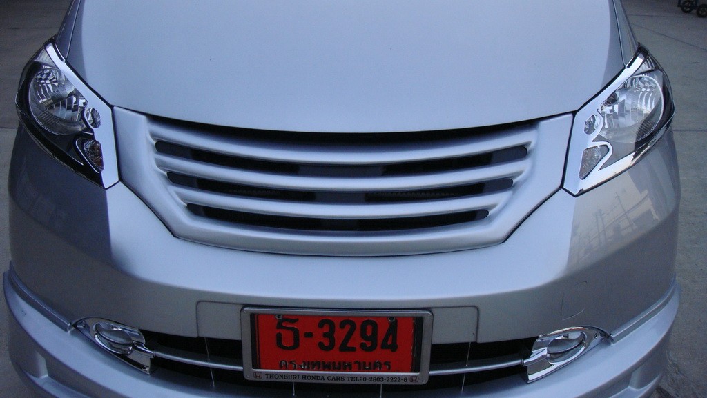 กระจังหน้า (2 ชิ้น)