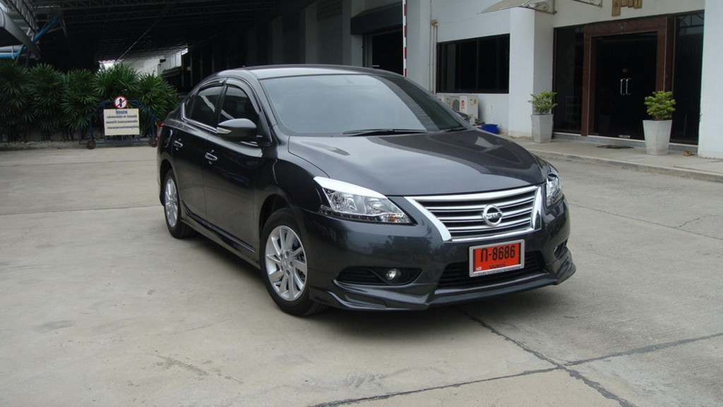 ชุดแต่งรอบคัน 4 ชิ้น
